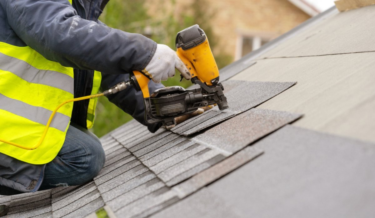 Choosing the Best Roofing Contractor: A Comprehensive Guide